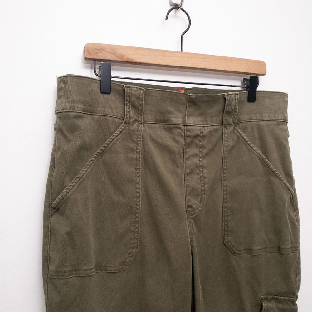 SPANX Stretch Twill Ankle Cargo Pants Size 2X - Picture 3 of 8